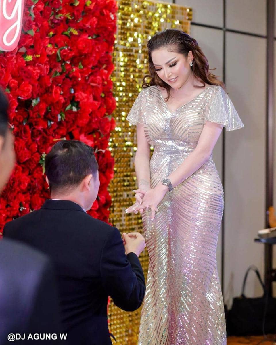 Instagram.com/ayuaulia5252, DJ Agung W