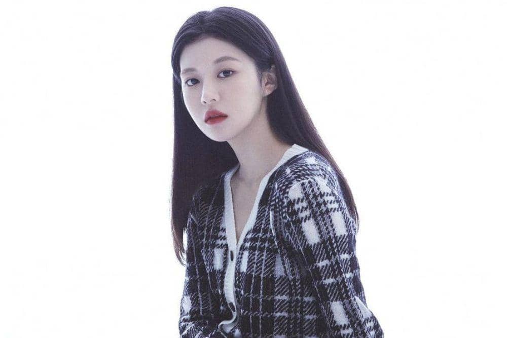 instagram.com/goyounjung