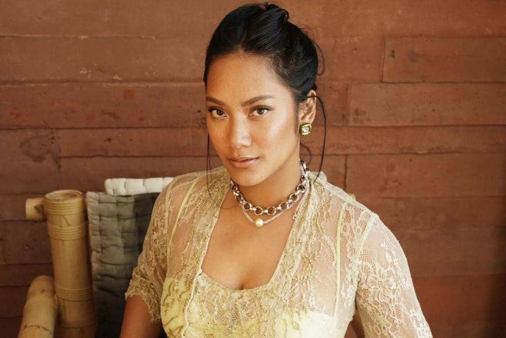 instagram.com/tarabasro