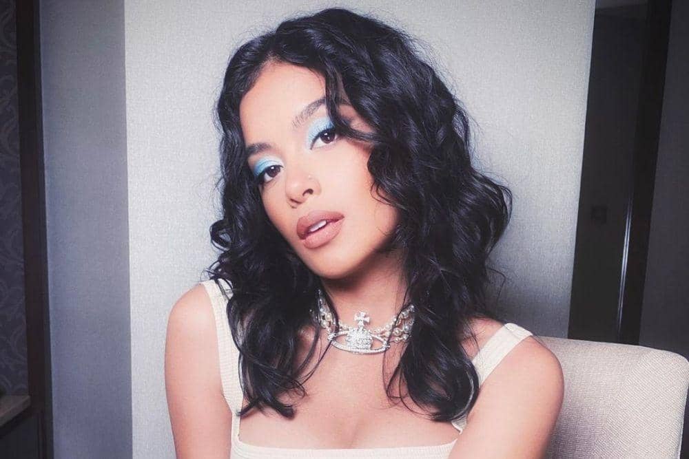 instagram.com/evacelia