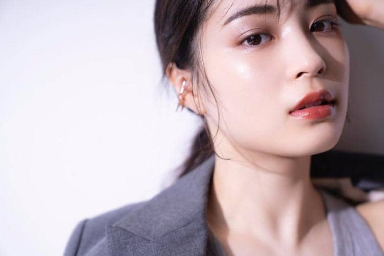 instagram.com/suzu.hirose.official