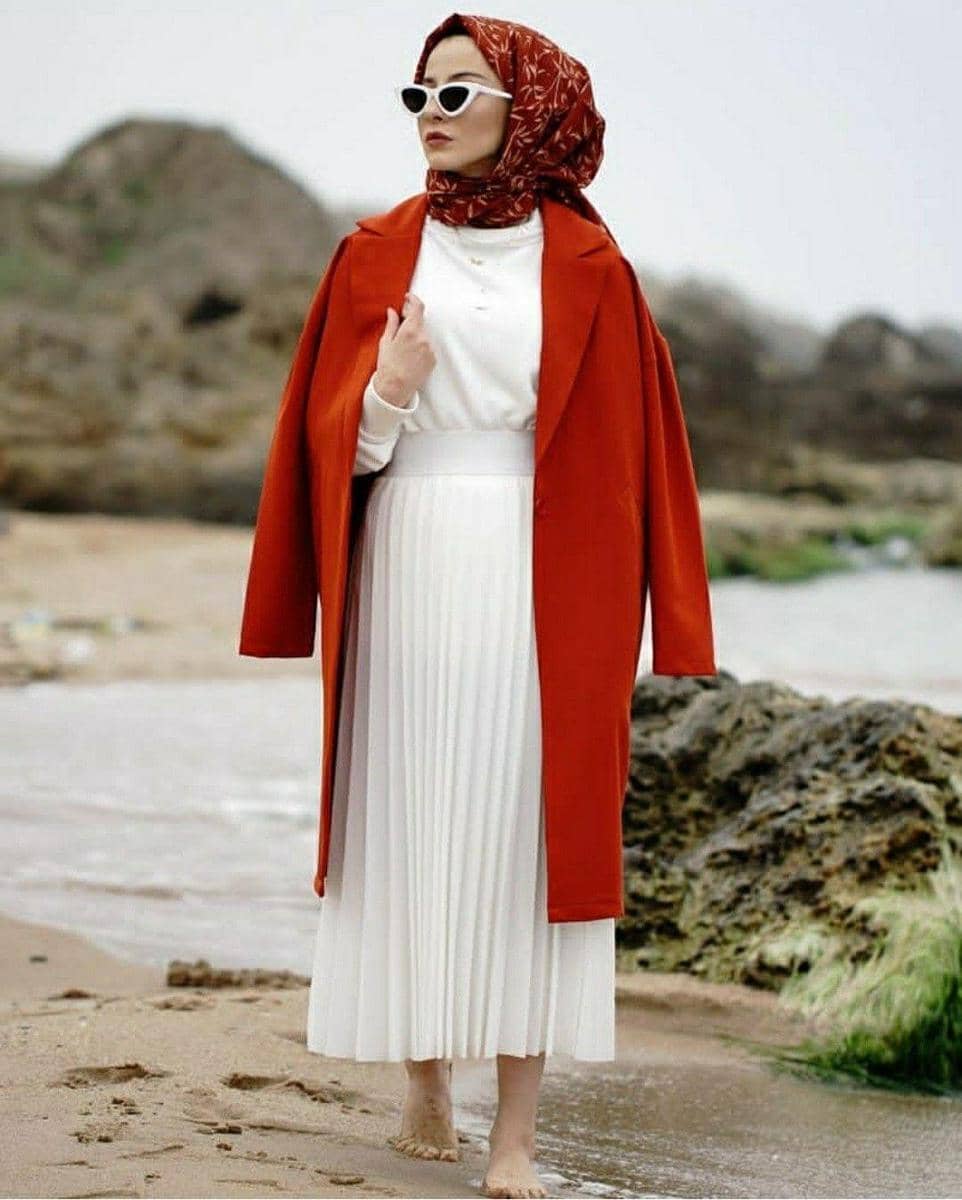 baju merah cocok dengan jilbab warna apa
