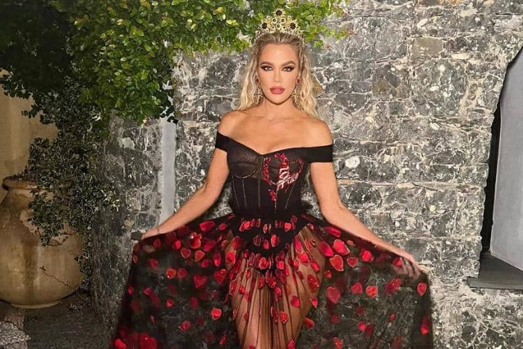 instagram.com/khloekardashian