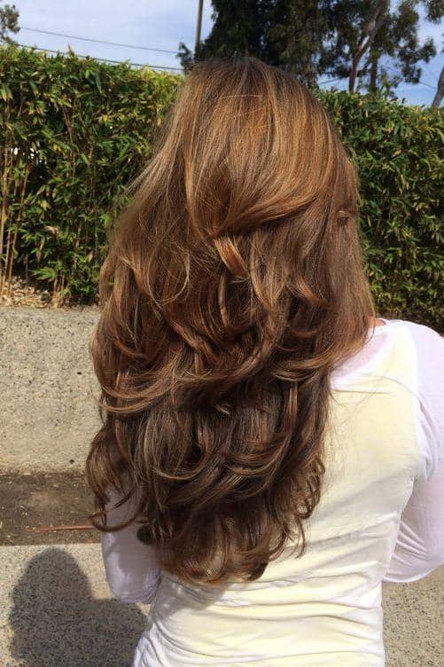 20 Model Potongan Rambut Oval Layer dari Belakang | Popbela.com