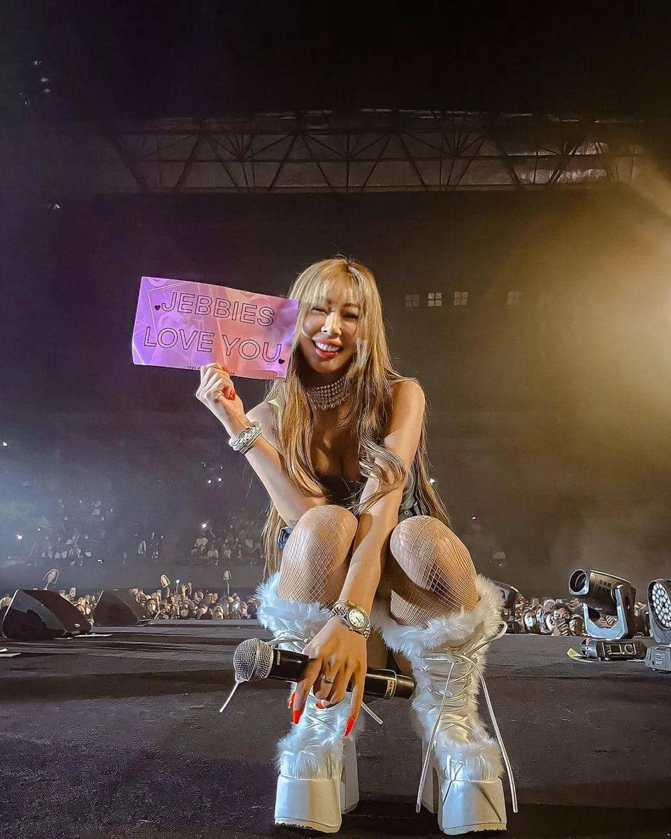 instagram.com/heyqueen.jessi