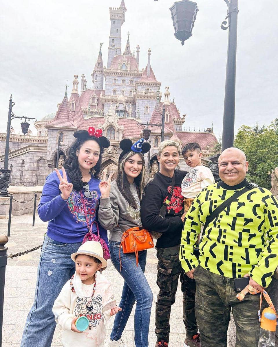 instagram.com/angbeenrishi