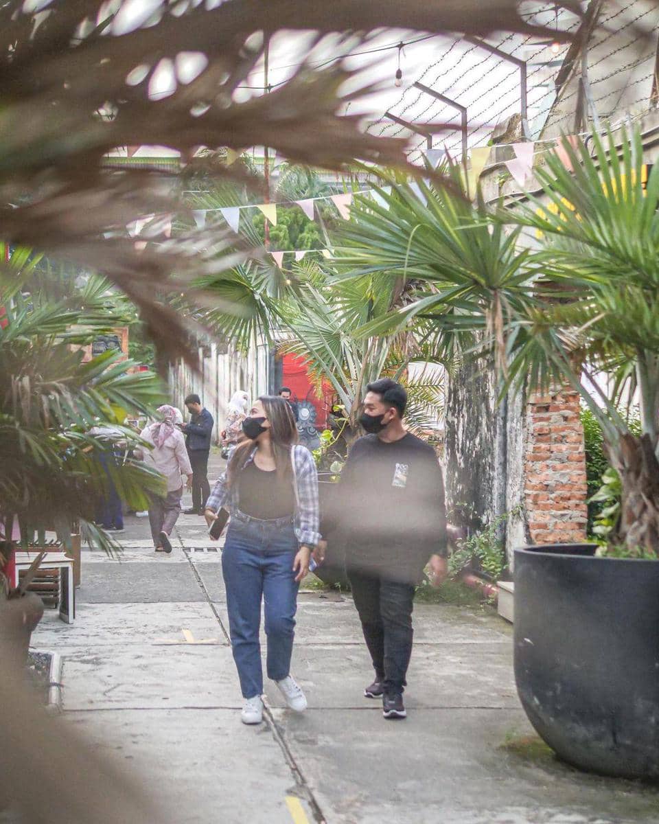 instagram.commblocspace