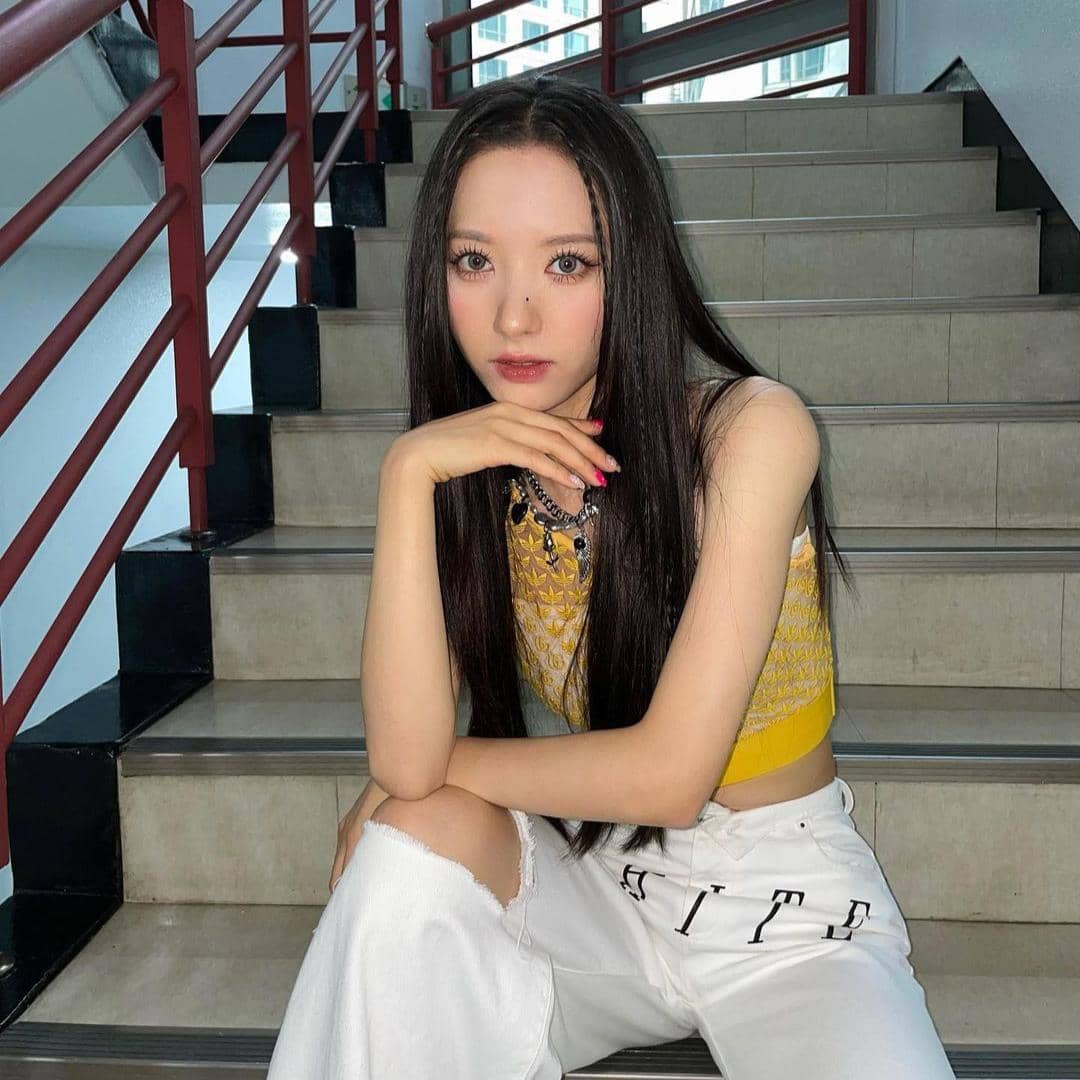 instagram.com/bn_95819