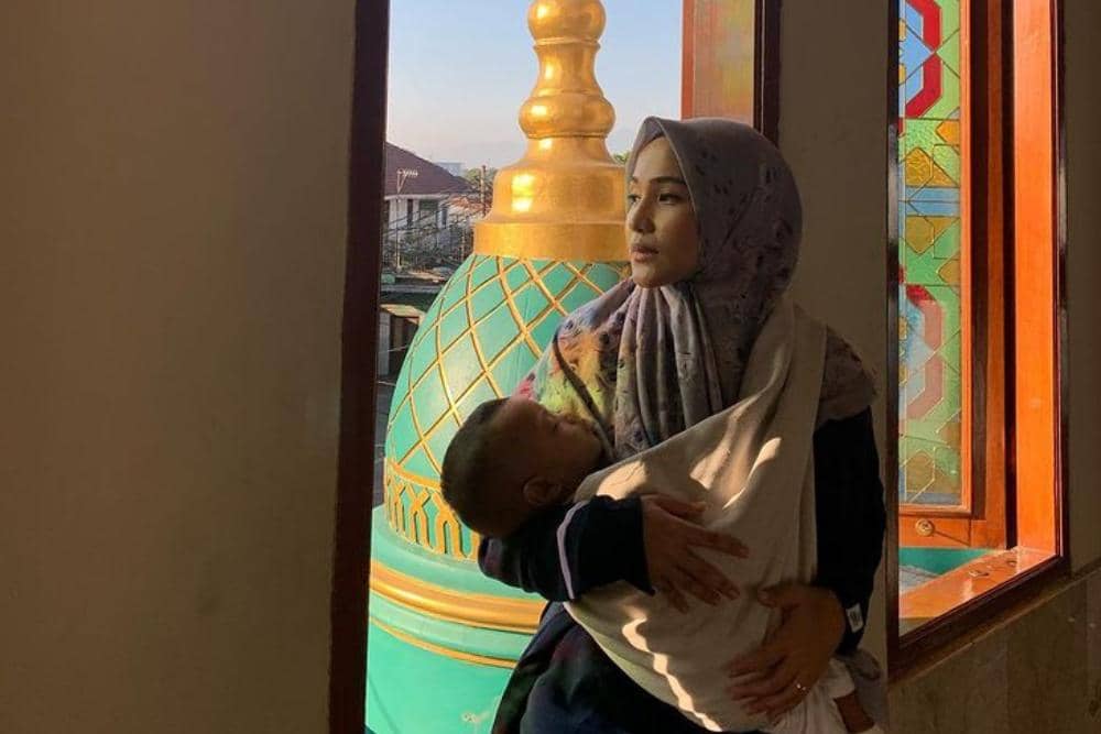 Instagram.com/yuniamalia