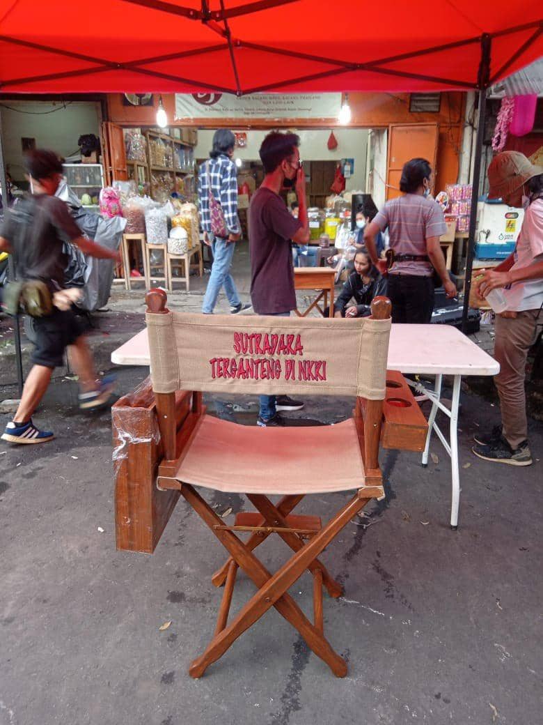 twitter.com/shandygasella