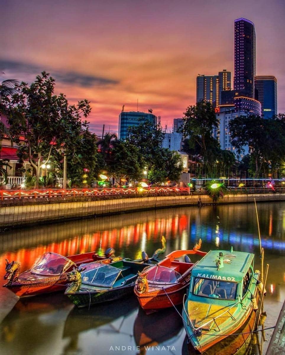 Wisata Perahu Kalimas. (instagram.com/lovesuroboyo)