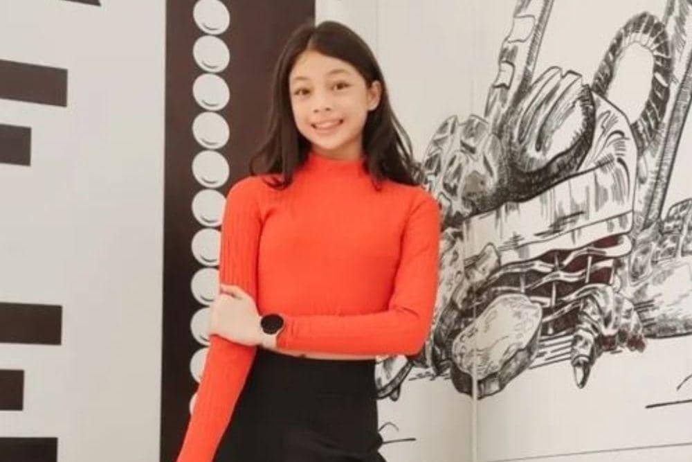 instagram.com/nada_tarina_putri