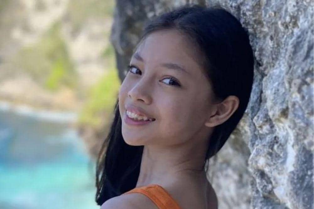 instagram.com/nada_tarina_putri