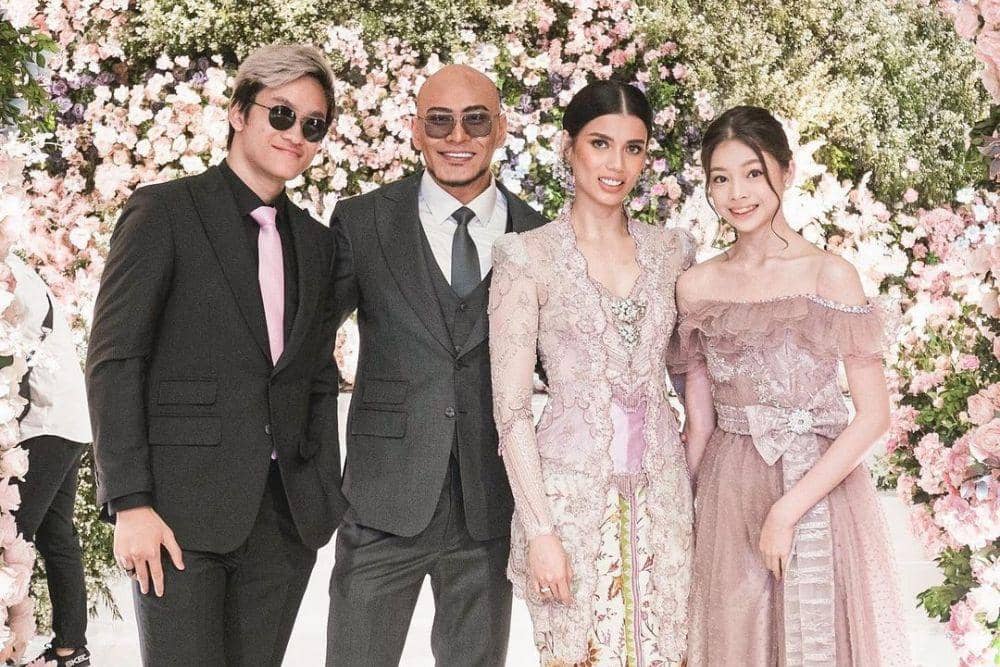 instagram.com/sabrinachairunnisa_