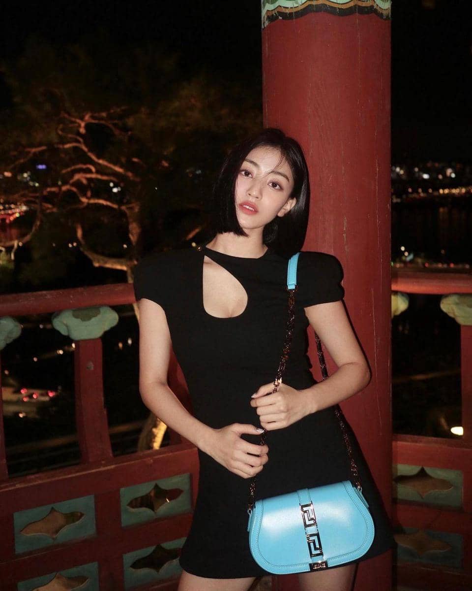 instagram.com/_zyozyo