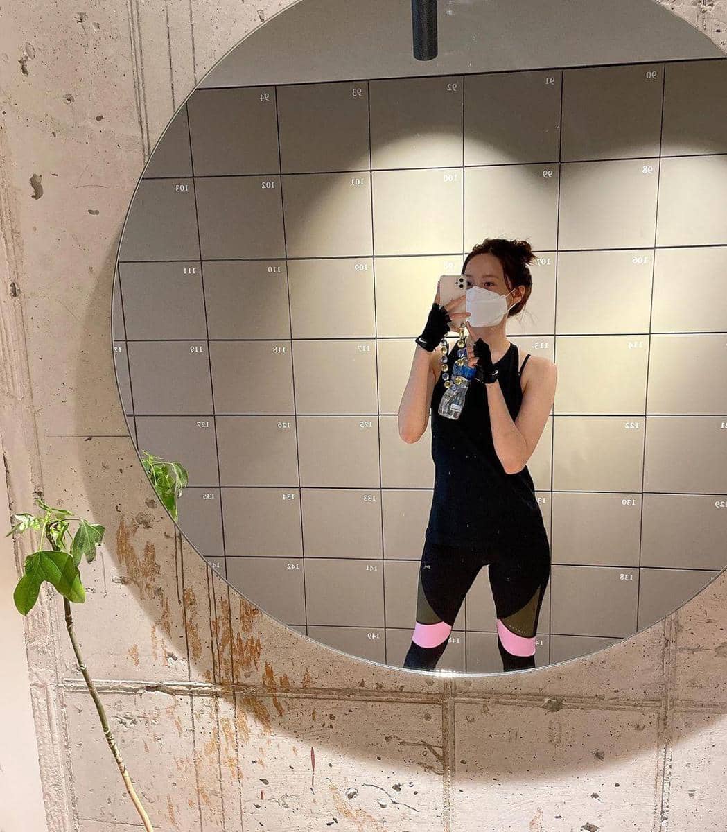 instagram.com/yoona__lim