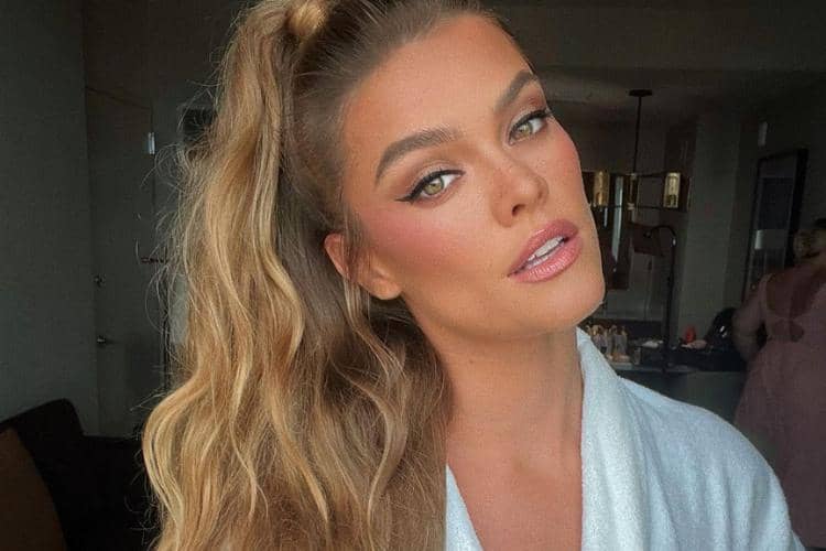 instagram.com/ninaagdal