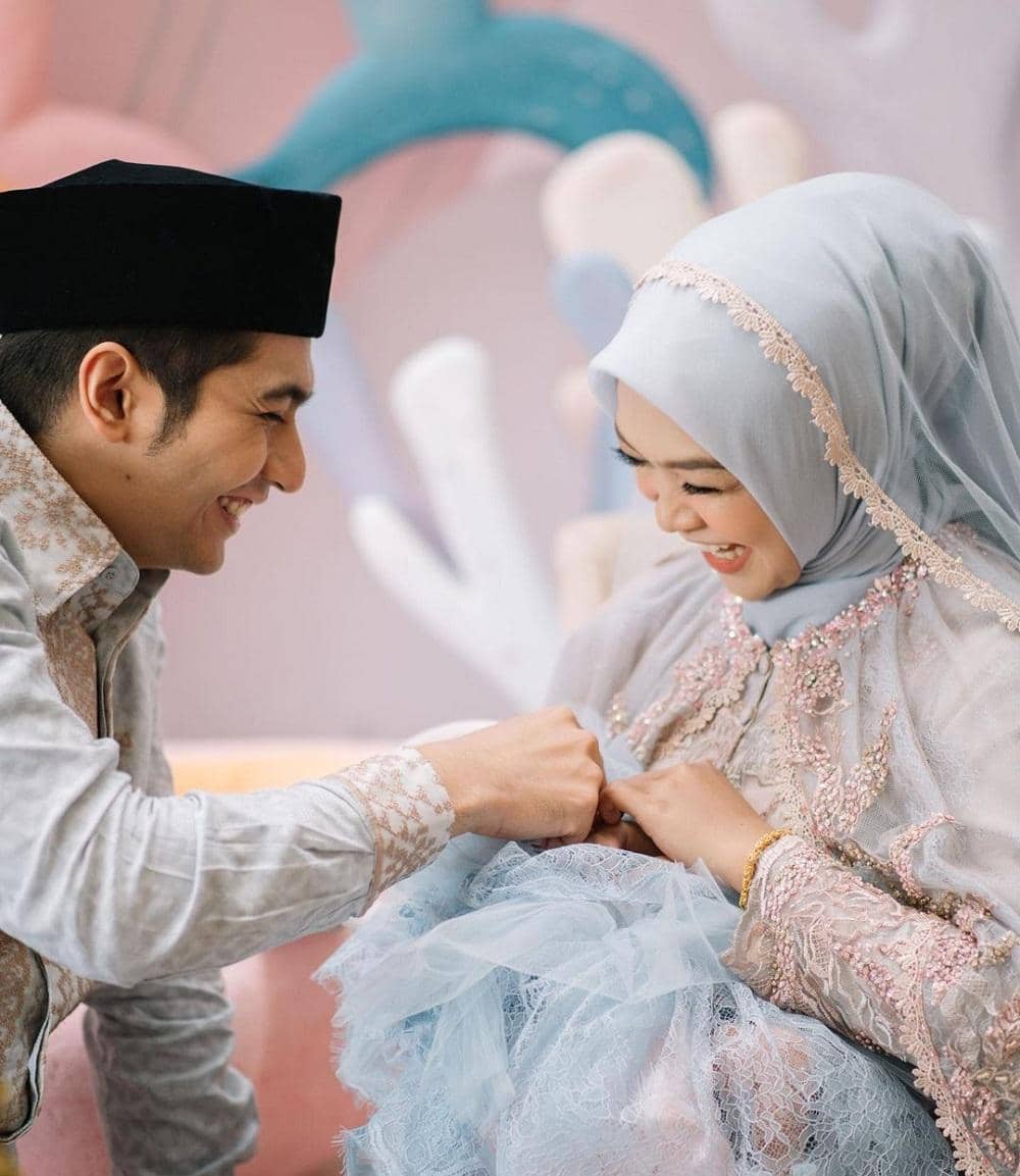 Instagram.com/riaricis1795