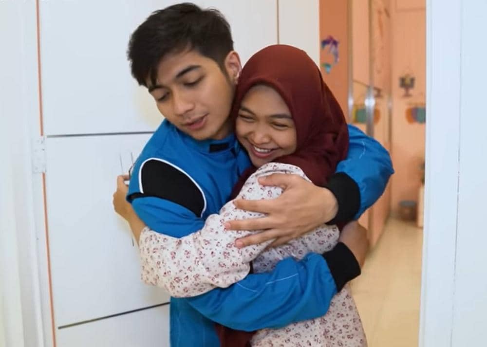 Youtube.com/RiaRicis