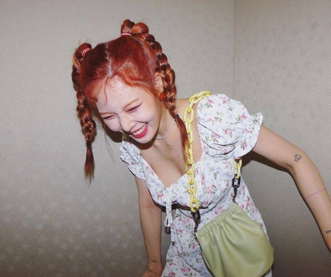 Instagram.com/hyunah_aa