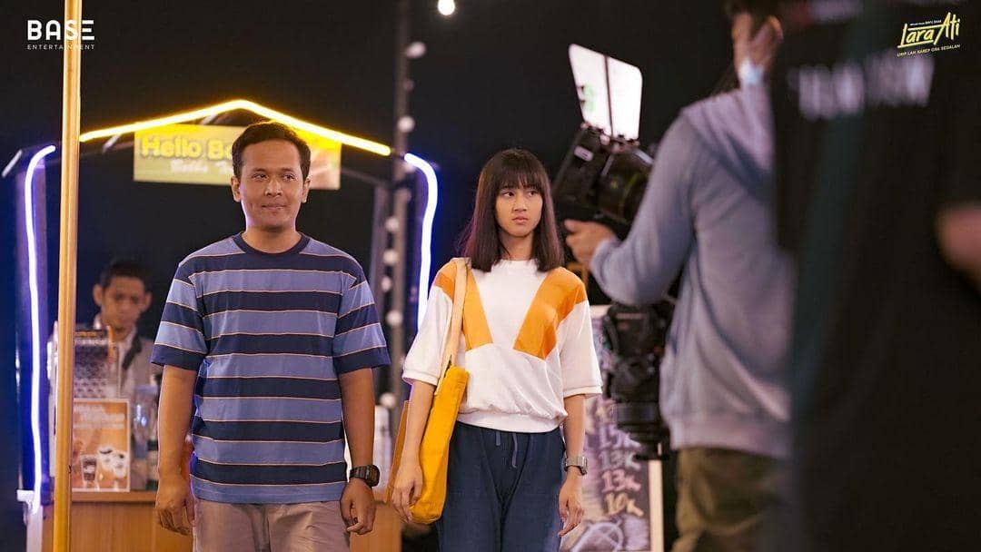 Dok. Base Entertainment