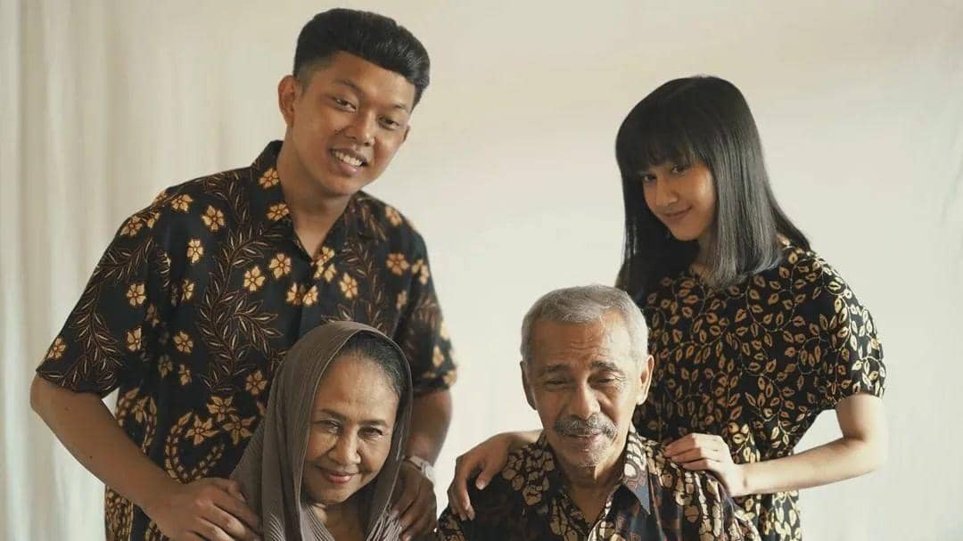 Dok. Base Entertainment