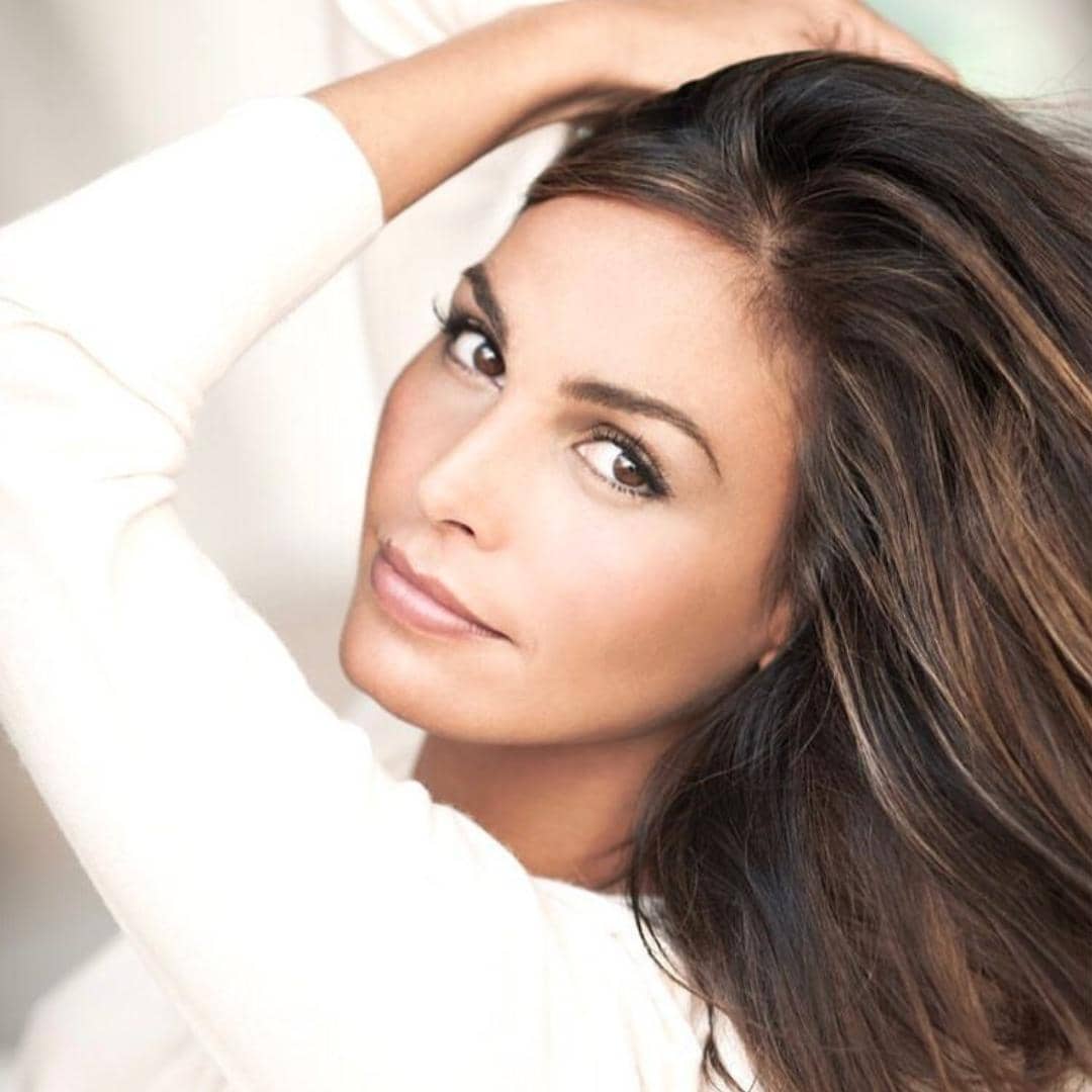 instagram.com/inessastreoficial