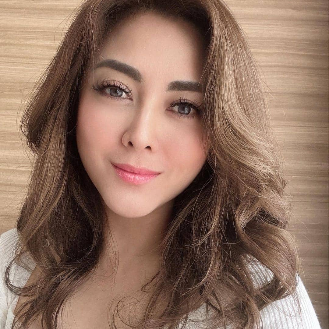 instagram.com/dhenaaldhaliadevanka