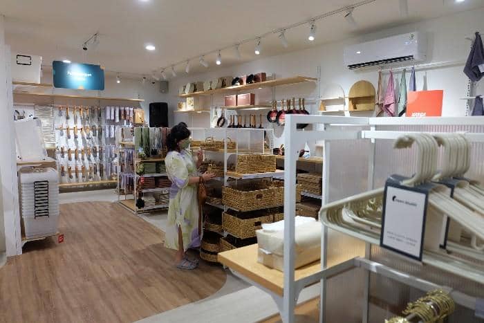 popbela.com/AyuUtami