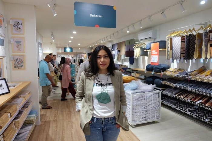 popbela.com/AyuUtami