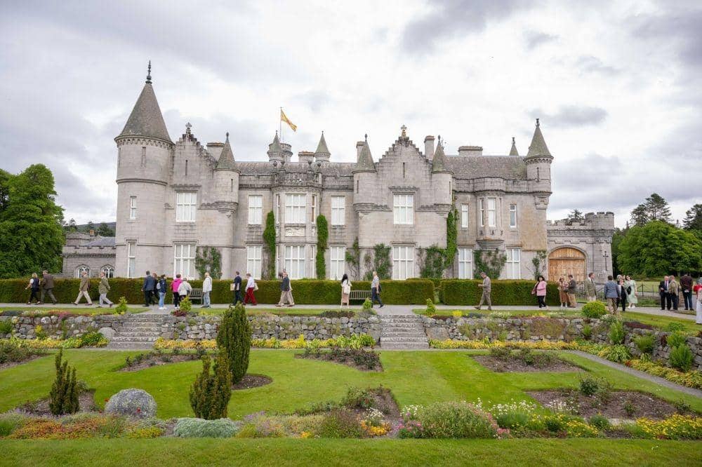 Twitter.com/Balmoral_Castle