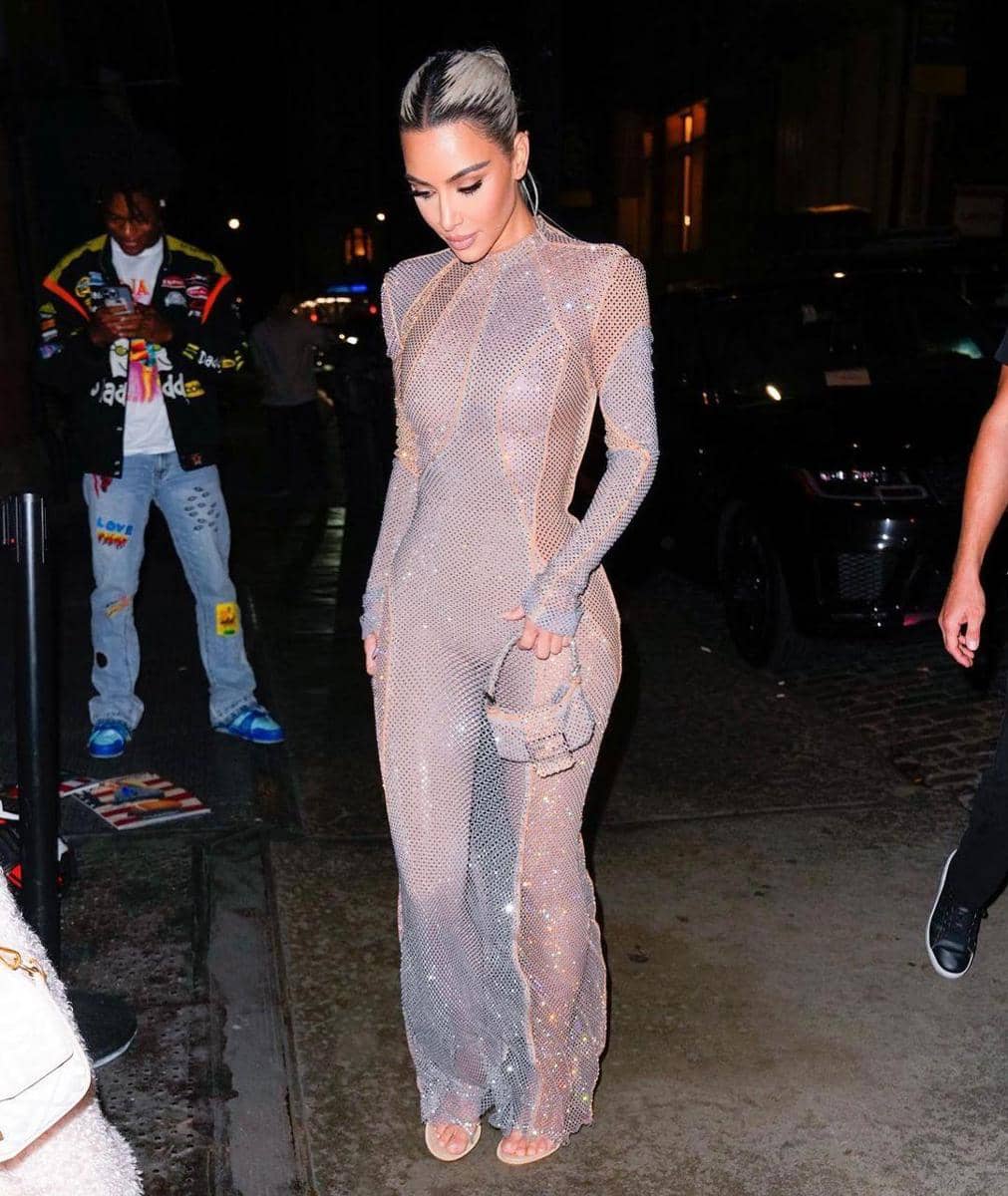 instagram.com/kimkardashian