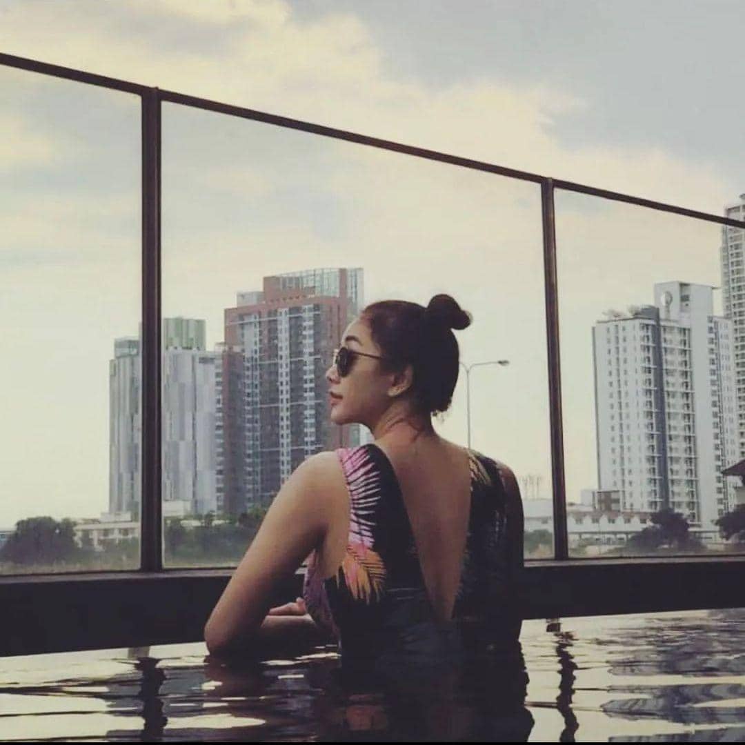 instagram.com/aurakasih