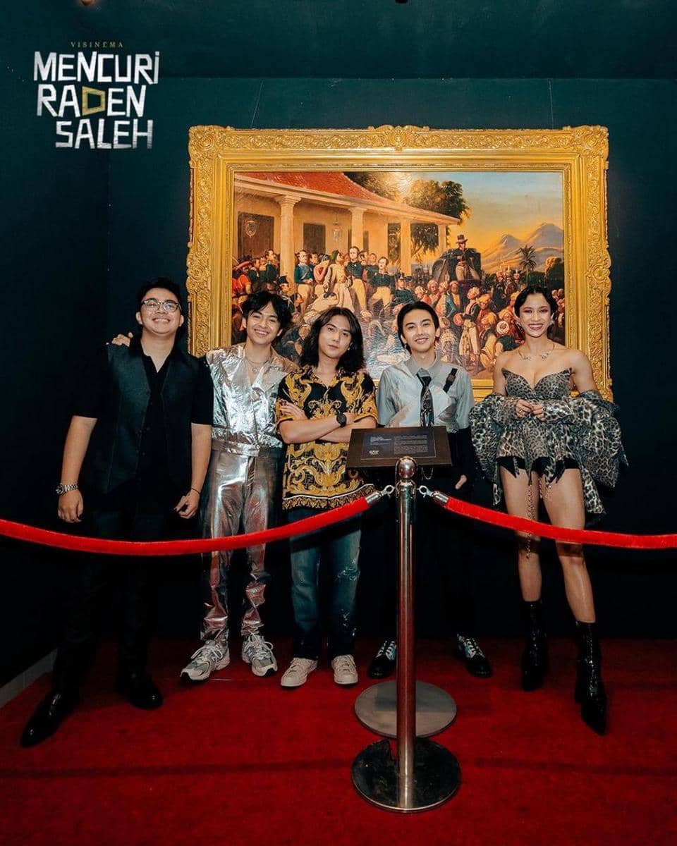 instagram.com/MencuriRadenSaleh