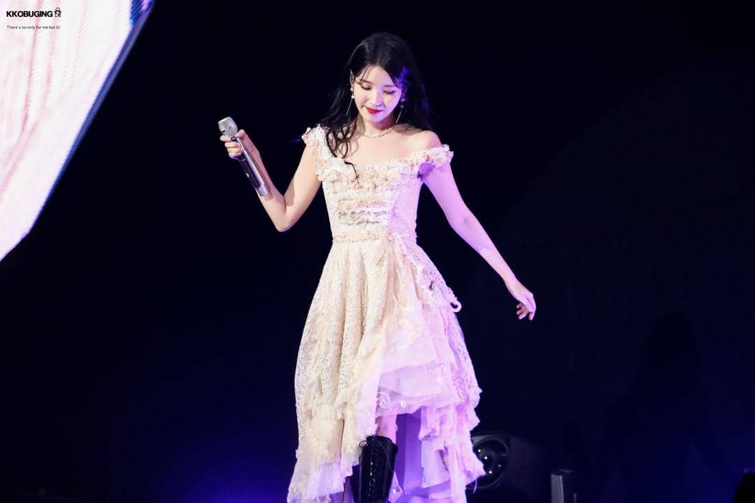 twitter.com/kkobug_IU
