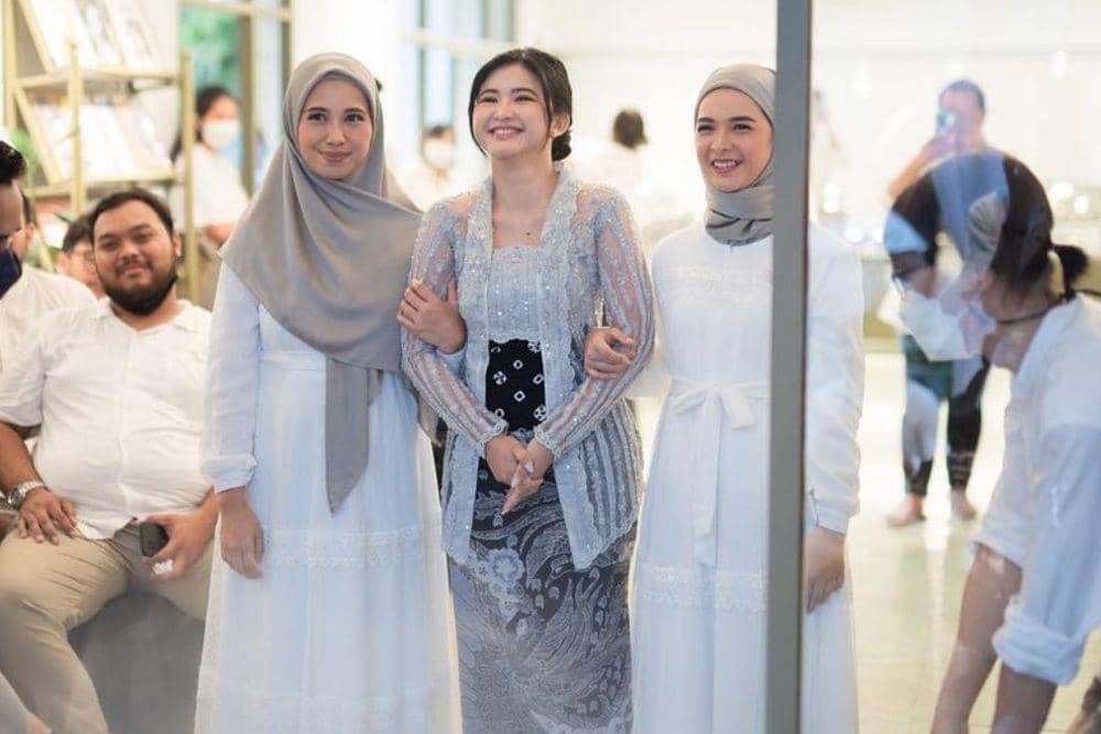 instagram.com/dindazani