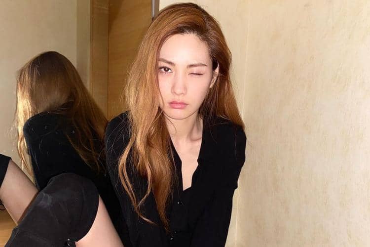 instagram.com/jin_a_nana