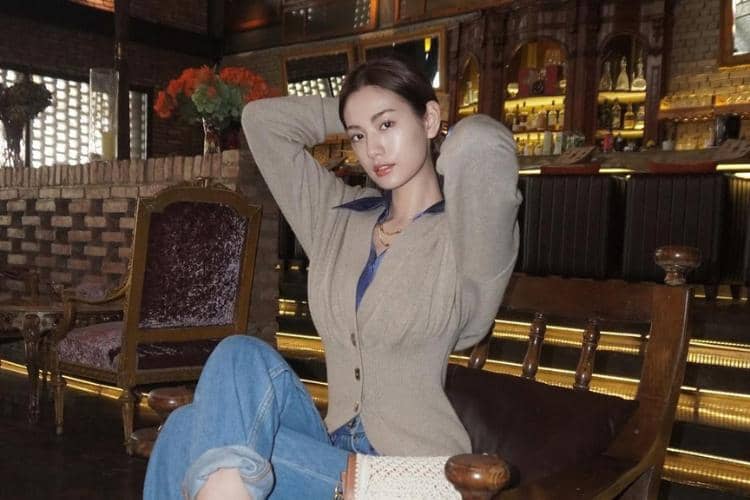 instagram.com/jin_a_nana