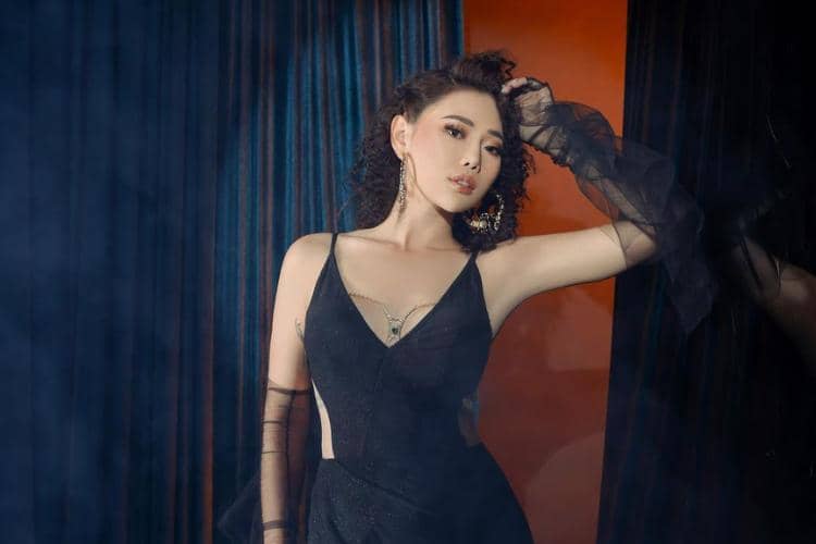 7 Potret Memukau Wendy Walters, Bikin Jatuh Hati!