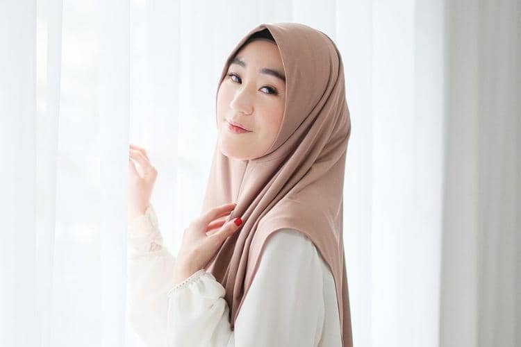 Potret Anggun Larissa Chou, Mantan Istri Alvin Faiz