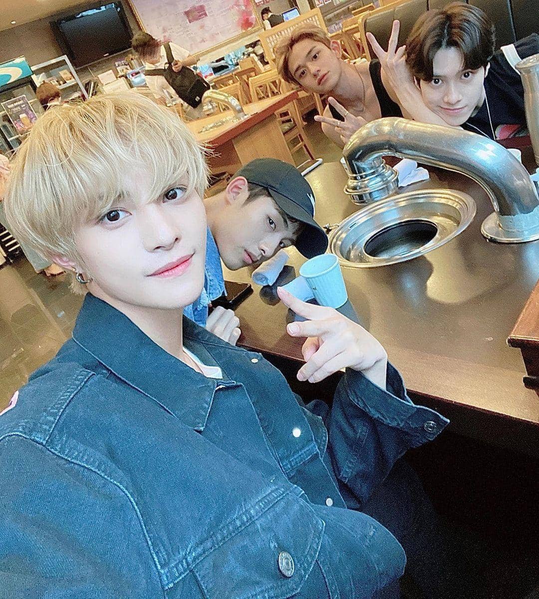 Instagram.com/@yangyang_x2