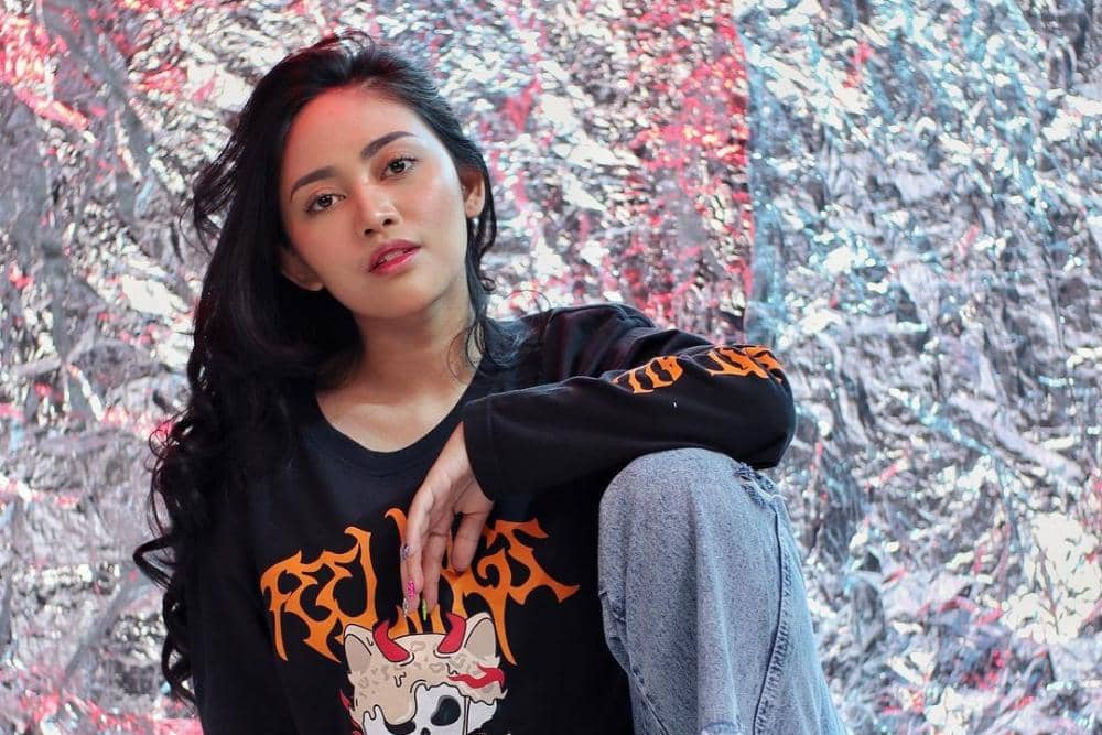 Intagram.com/rachelvennya