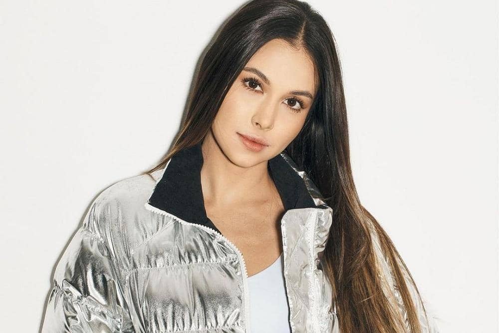 Instagram.com/estelleelinden