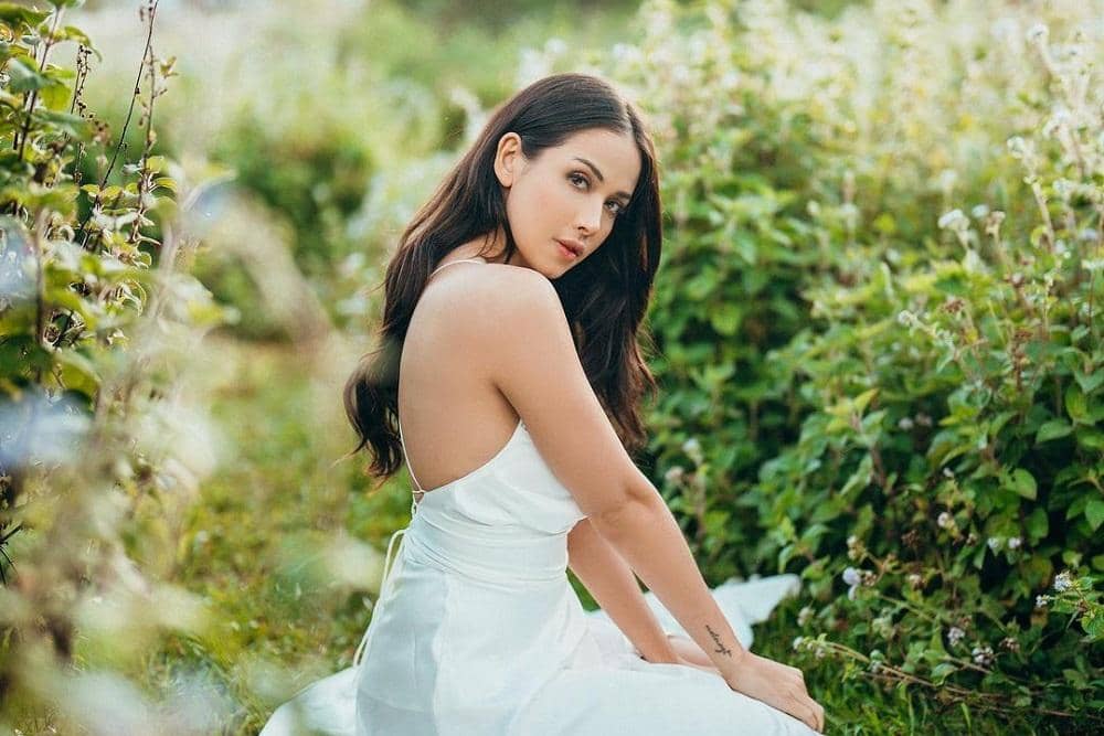 Instagram.com/estelleelinden