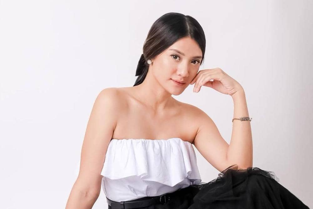 Intagram.com/anissaaziza