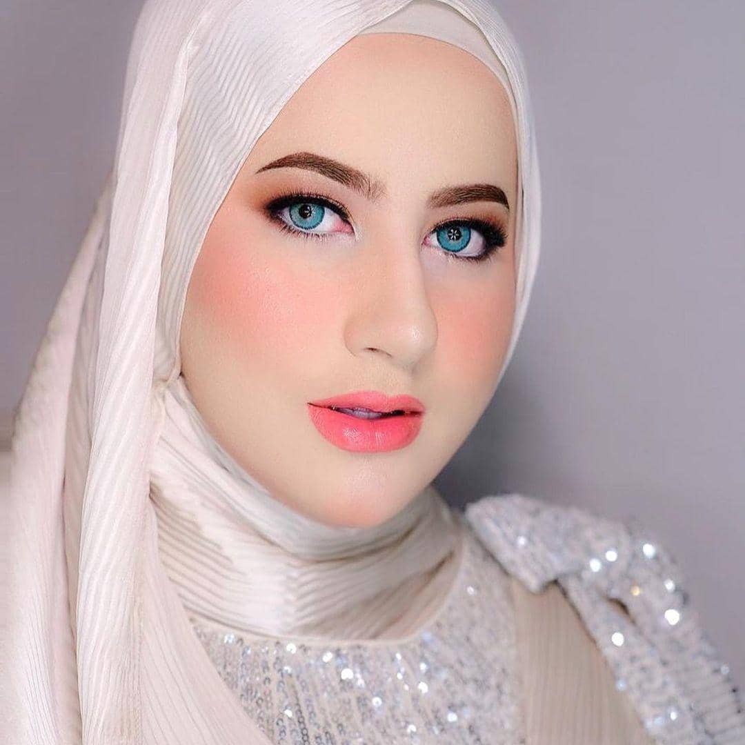 instagram.com/tasyiiathasyia