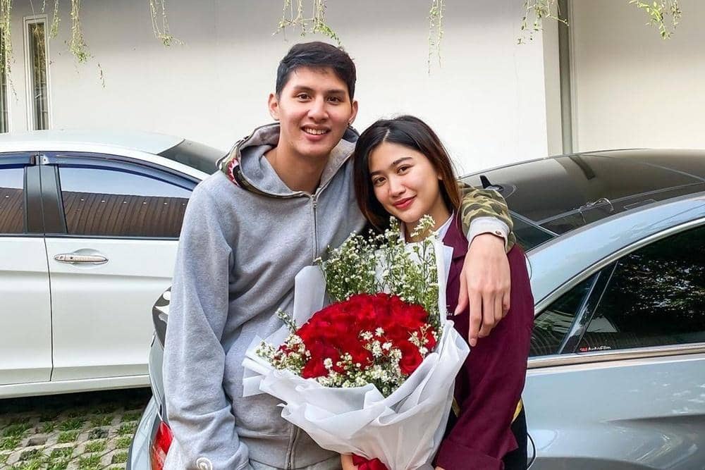 Instagram.com/josephinefirmstone