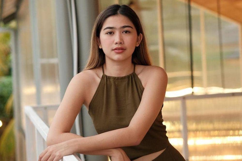 instagram.com/josephinefirmstone