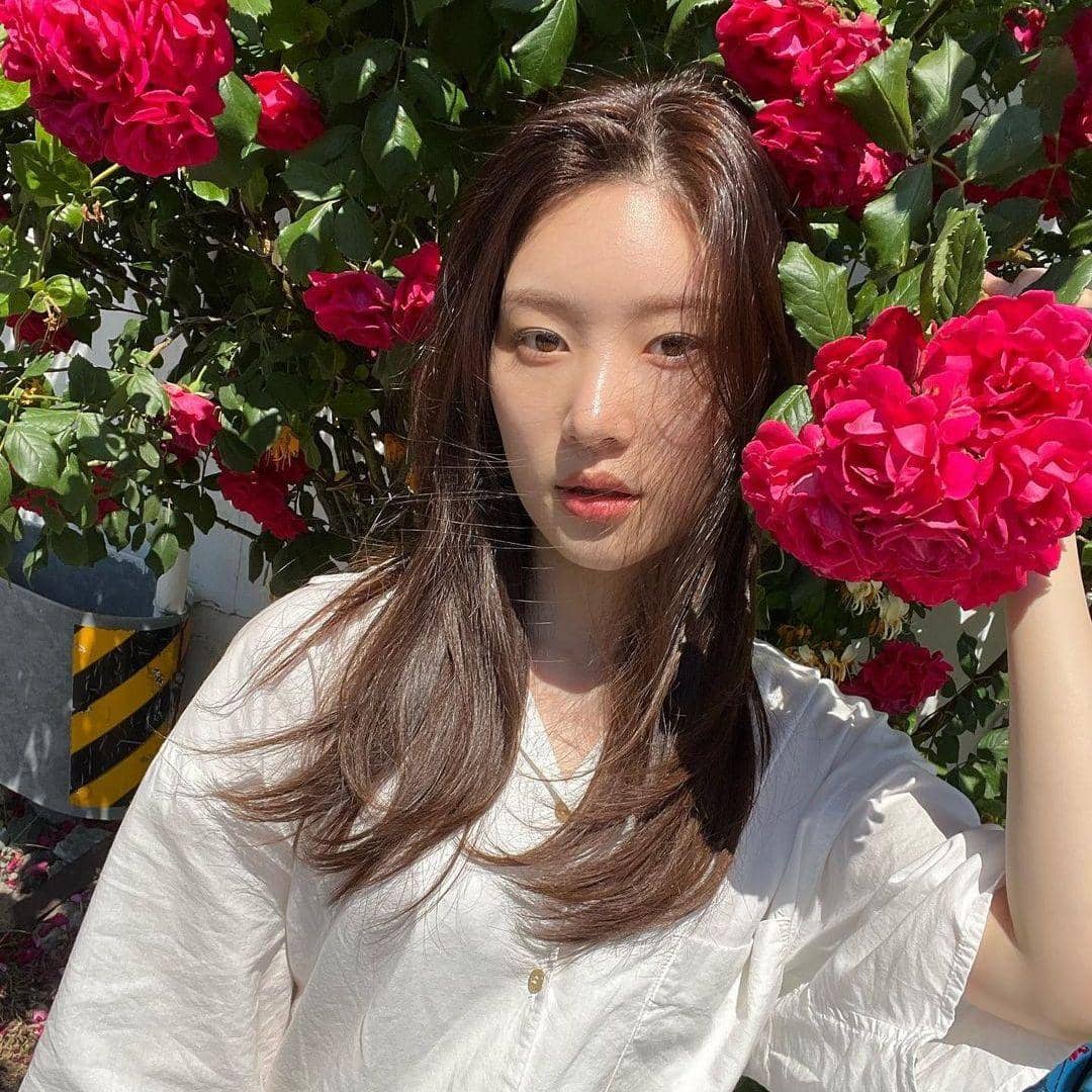 instagram.com/j_chaeyeoni