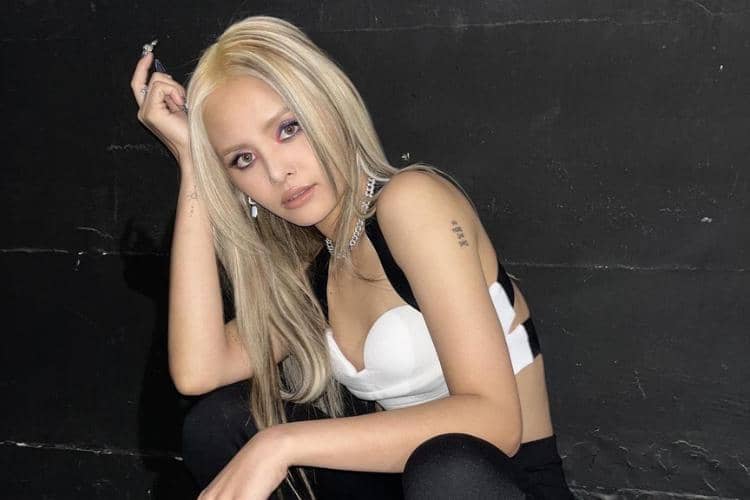 instagram.com/sssorn_chonnasorn